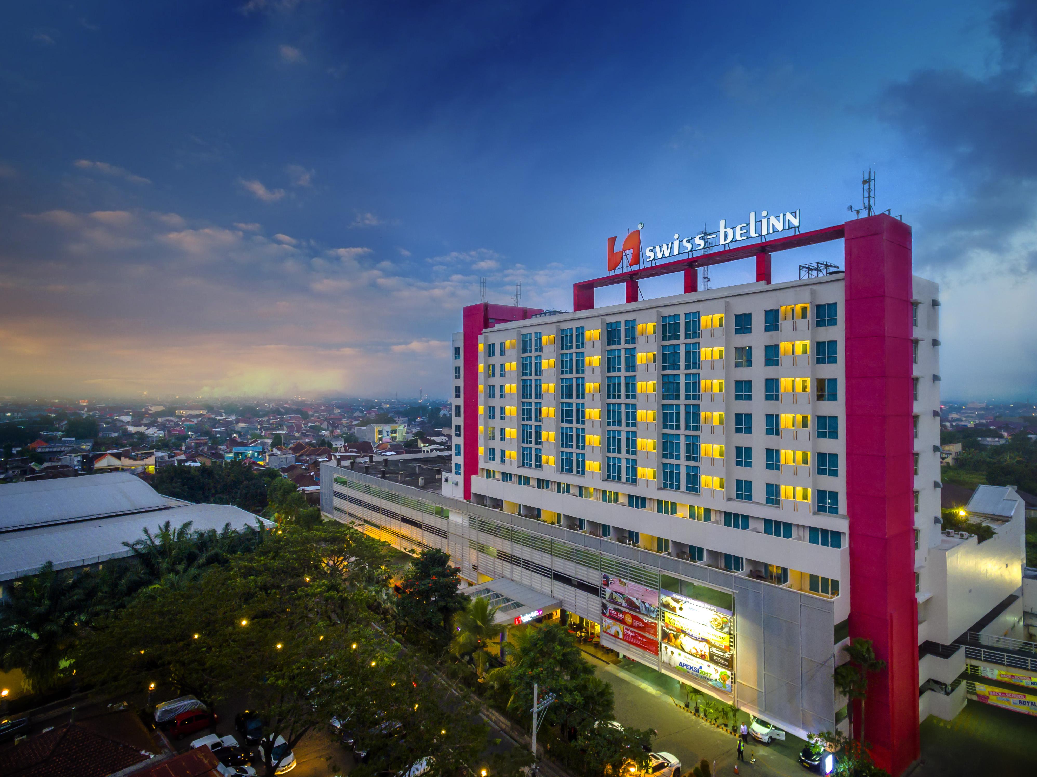 Swiss-Belinn Malang Exterior foto