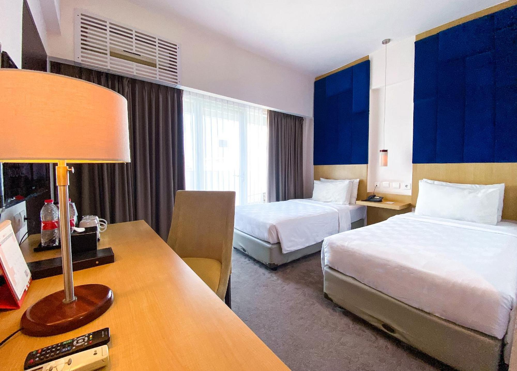 Swiss-Belinn Malang Exterior foto